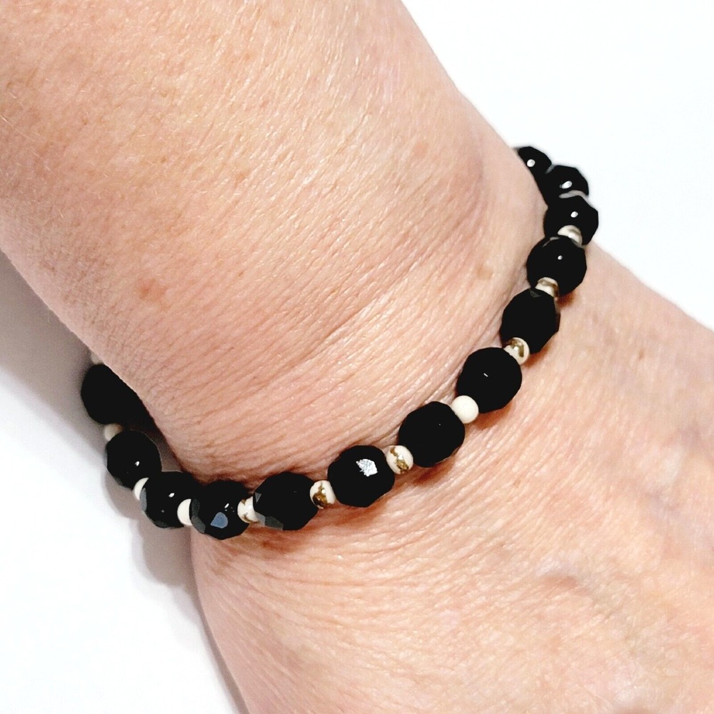 Vintage Black Beaded Bracelet Faceted Glass White Gold Striped Separators 7.5"
